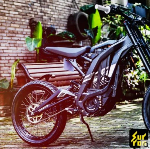 Light Bee Decals/Sticker Kit - Black & White - Image 2